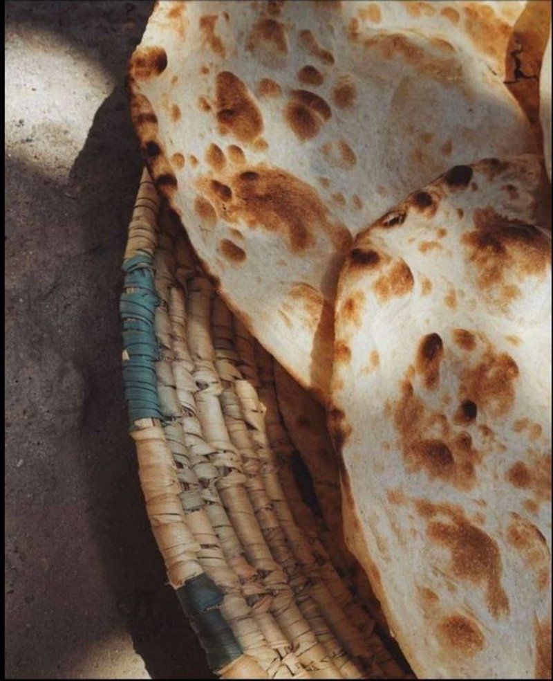 عيش التركي