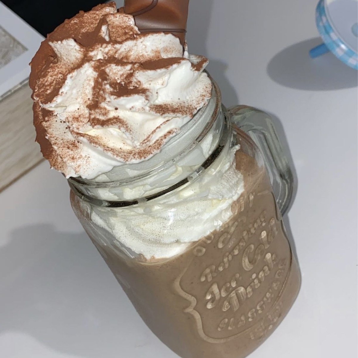 ميلك شيك كندر